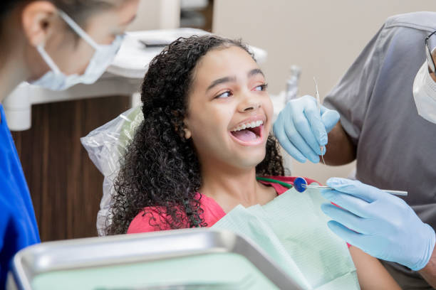 Best Cosmetic Emergency Dentistry in Falcon Heights, MN